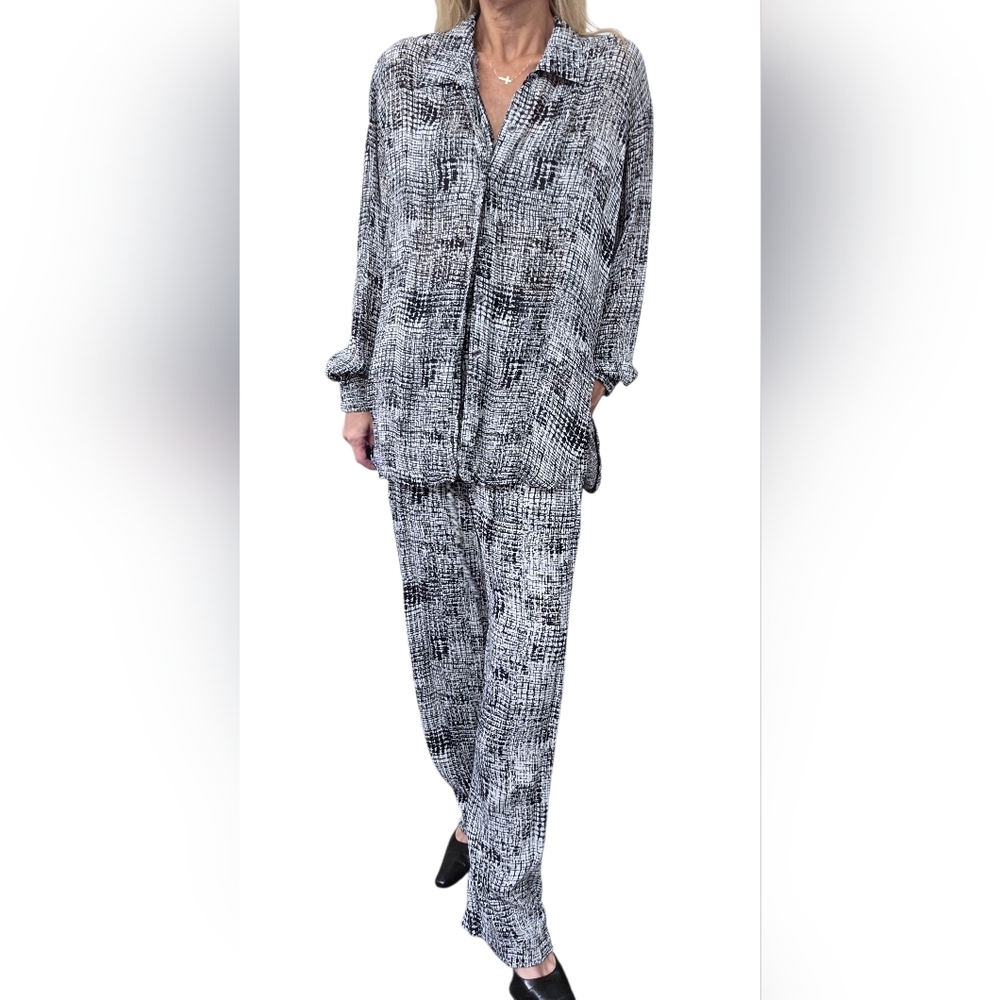 Vintage Norton McNaughton Black White Rayon 2 Piece Shirt Pants Set Size 10